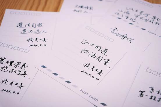 说明: 68f5bb81ef38a6729d60d5035436172